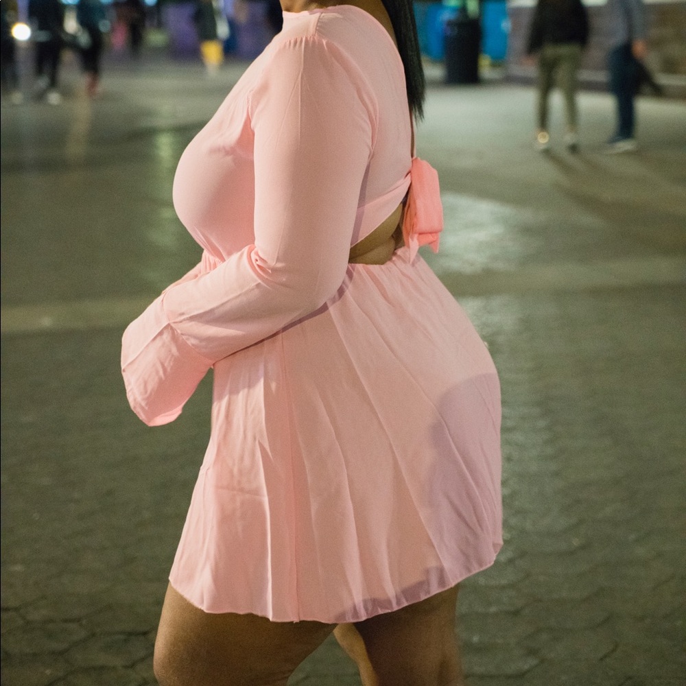 Sexy cutout V neck hallow light pink